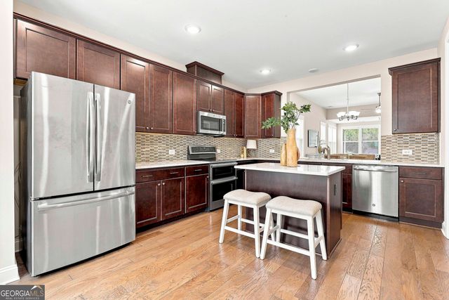 222 Silver Maple Court, Peachtree City, GA 30269