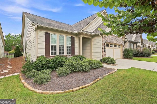 222 Silver Maple Court, Peachtree City, GA 30269