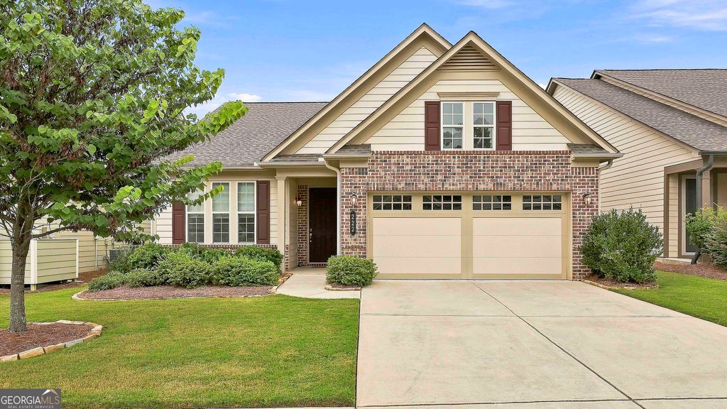 222 Silver Maple Court, Peachtree City, GA 30269