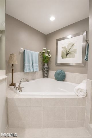 2080 W 1st ST 304, Fort Myers, FL 33901
