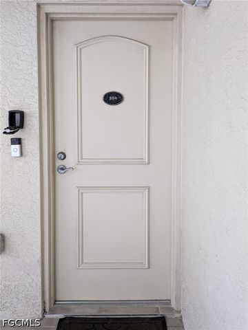 2080 W 1st ST 304, Fort Myers, FL 33901