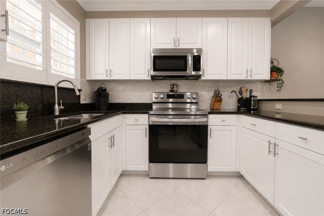 2080 W 1st ST 304, Fort Myers, FL 33901