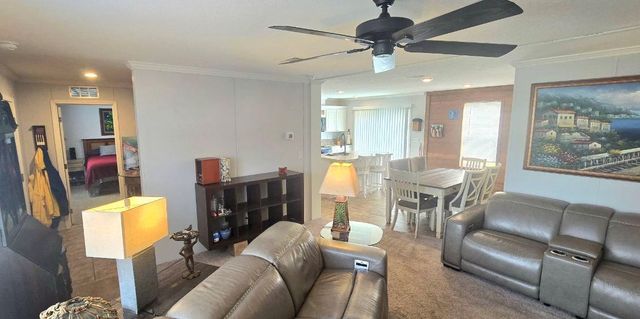 210 PHILADELPHIA COURT 17, Palm Harbor, FL 34684