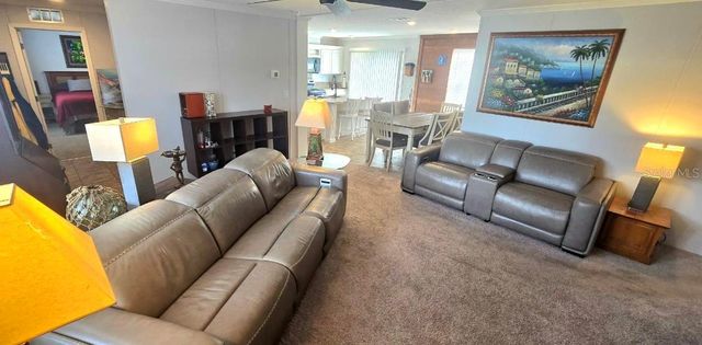 210 PHILADELPHIA COURT 17, Palm Harbor, FL 34684