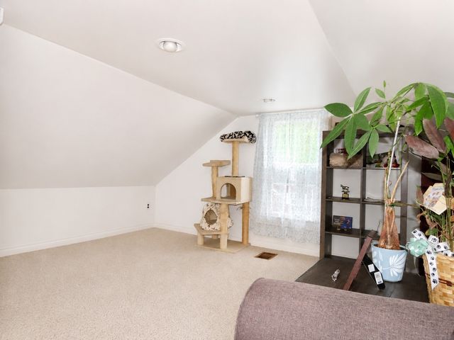 3740 EMMET Drive, Erie, PA 16511