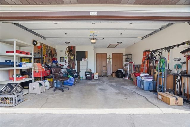 106 Barrington DRIVE, Collier Twp, PA 15071