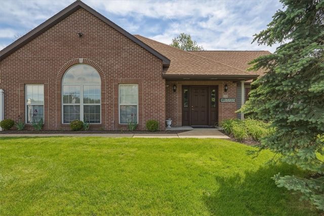 106 Barrington DRIVE, Collier Twp, PA 15071