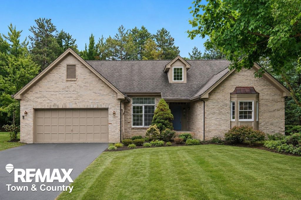 4127 Split Rail Lane, Fenton Twp, MI 48430