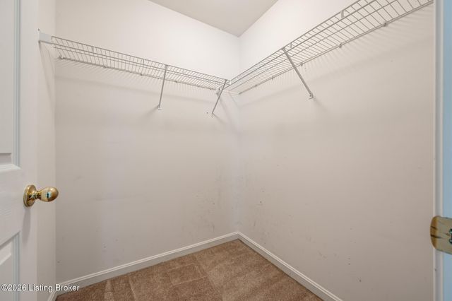10928 Fairway Pointe Dr, Louisville, KY 40241