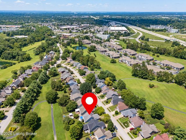 10928 Fairway Pointe Dr, Louisville, KY 40241