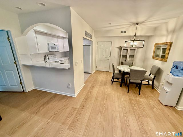 2590 Gold Star Highway 110, Groton, CT 06355