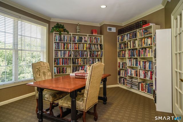 2590 Gold Star Highway 110, Groton, CT 06355