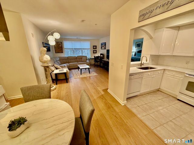 2590 Gold Star Highway 110, Groton, CT 06355