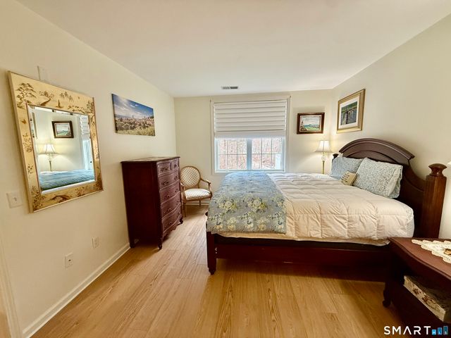 2590 Gold Star Highway 110, Groton, CT 06355