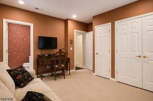 5103 Pointe Gate Dr 5103, Livingston Twp., NJ 07039