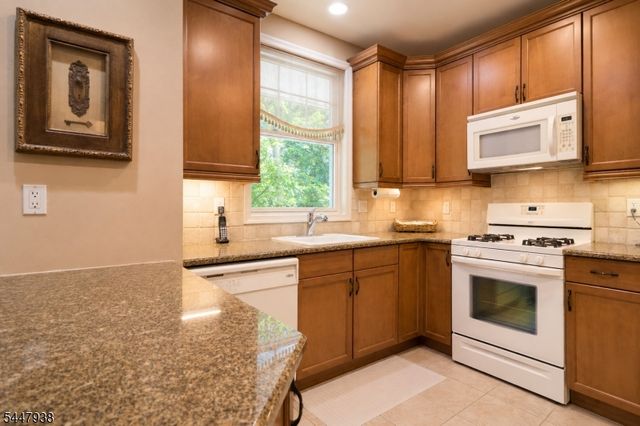 5103 Pointe Gate Dr 5103, Livingston Twp., NJ 07039