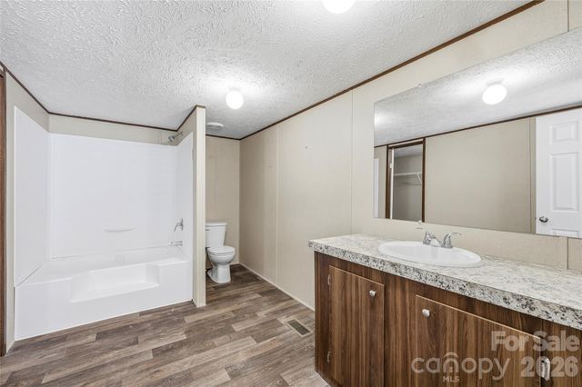 45 Alan Retreat Road, Hendersonville, NC 28792