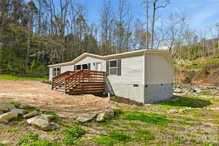 45 Alan Retreat Road, Hendersonville, NC 28792