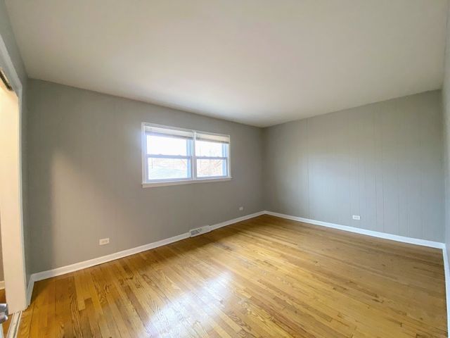 14737 BLACKSTONE Avenue, Dolton, IL 60419