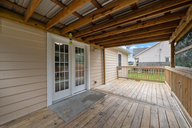 101 Birch St, Dickson, TN 37055