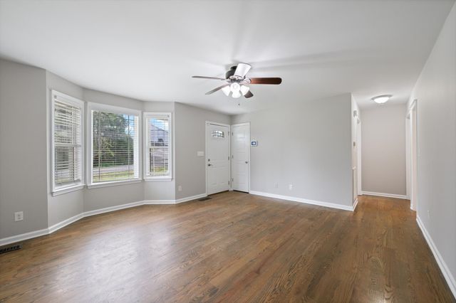 101 Birch St, Dickson, TN 37055