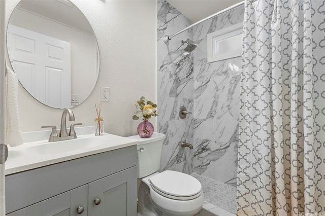 3015 Alencastre Place, Honolulu, HI 96816