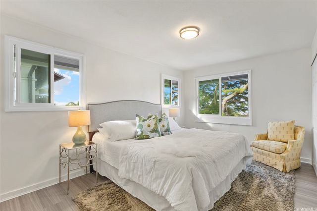 3015 Alencastre Place, Honolulu, HI 96816