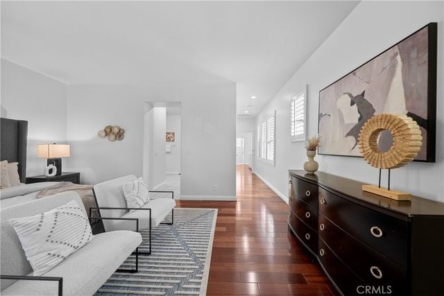 26 Twin Gables, Irvine, CA 92620