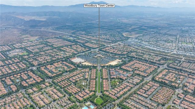 26 Twin Gables, Irvine, CA 92620