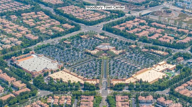 26 Twin Gables, Irvine, CA 92620