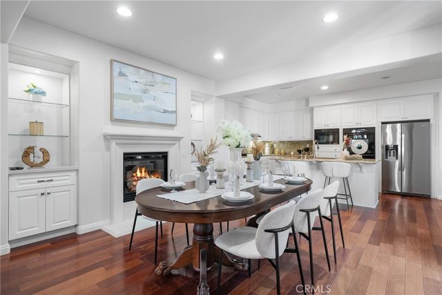 26 Twin Gables, Irvine, CA 92620