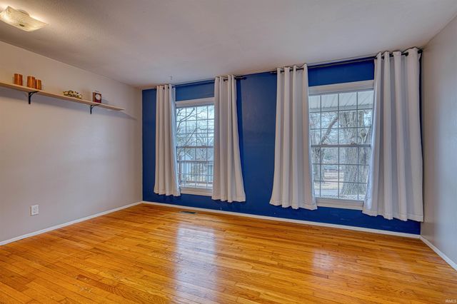 212 E Berkeley Avenue, Evansville, IN 47711