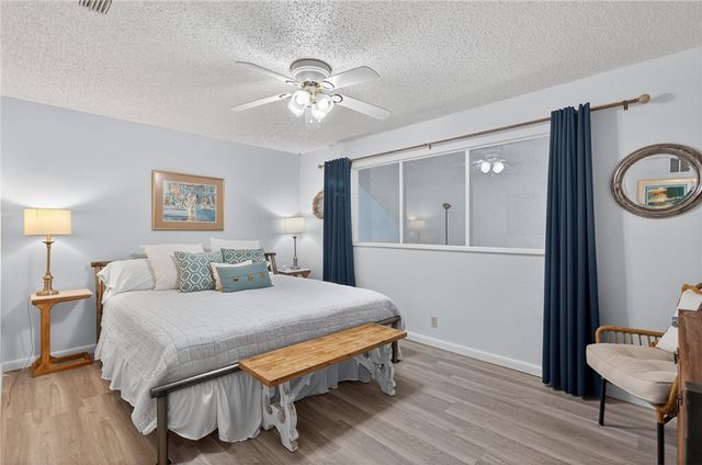 14434 E Cabana St 215, Corpus Christi, TX 78418