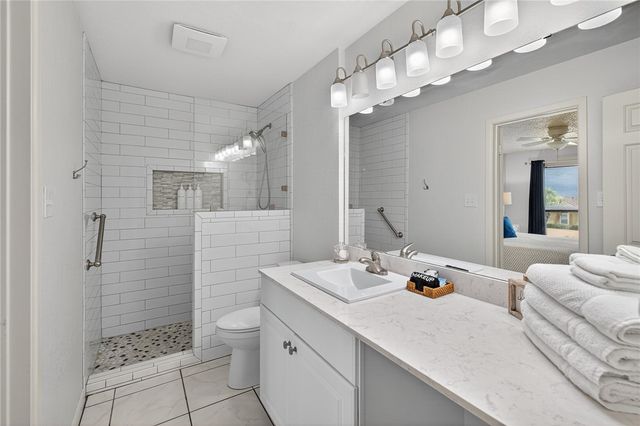 14434 E Cabana St 215, Corpus Christi, TX 78418