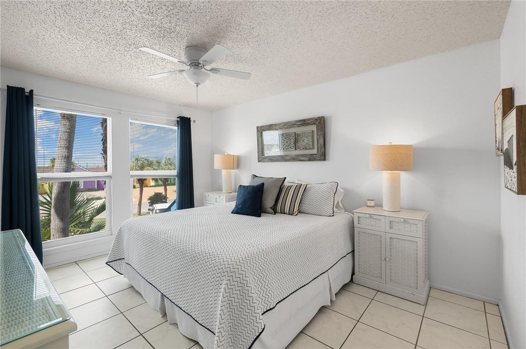 14434 E Cabana St 215, Corpus Christi, TX 78418 — photo 4