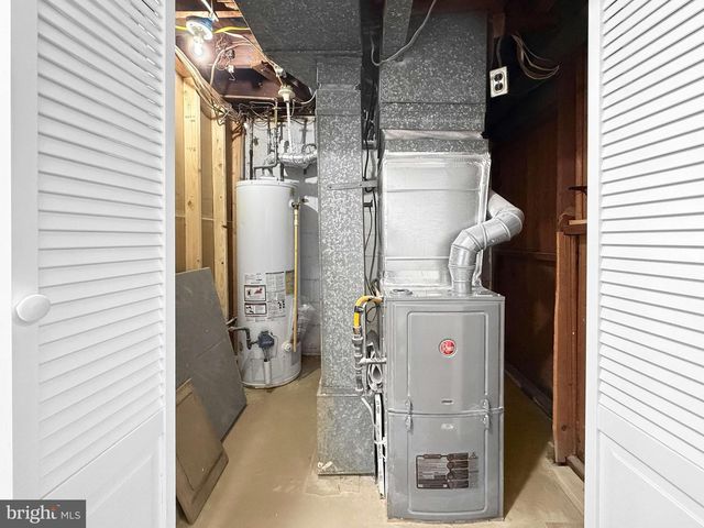 1935 STANHOPE RD, Dundalk, MD 21222