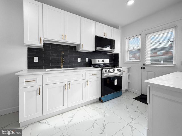 1935 STANHOPE RD, Dundalk, MD 21222