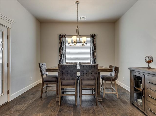 11521 NW 107th Street, Yukon, OK 73099