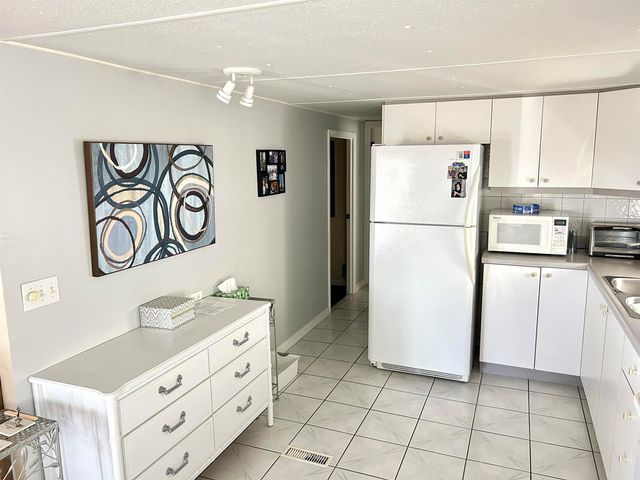 3332 Broadway Street, Hollywood, FL 33021