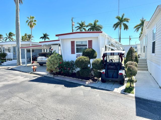 3332 Broadway Street, Hollywood, FL 33021