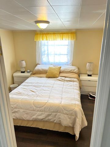 3332 Broadway Street, Hollywood, FL 33021