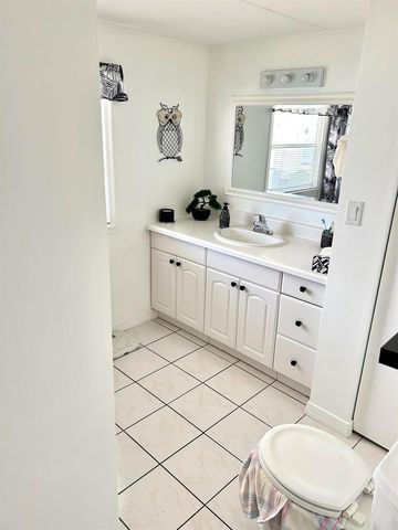 3332 Broadway Street, Hollywood, FL 33021