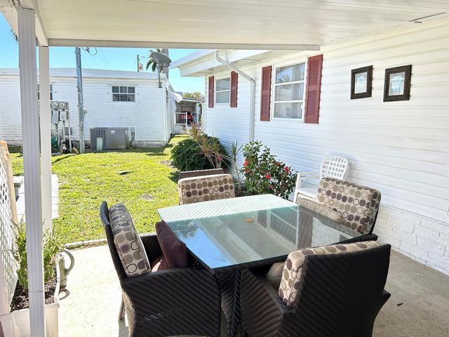 3332 Broadway Street, Hollywood, FL 33021