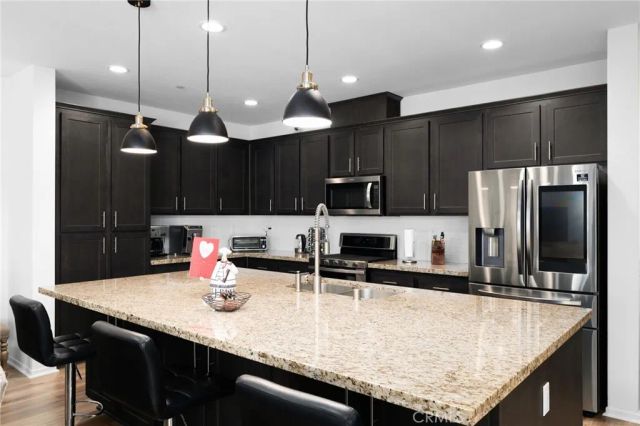 38464 Rosegate, Murrieta, CA 92563