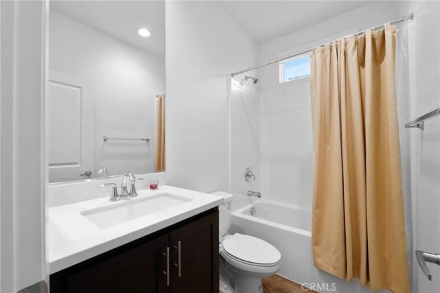 38464 Rosegate, Murrieta, CA 92563