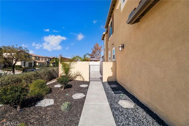 38464 Rosegate, Murrieta, CA 92563
