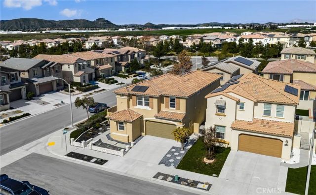 38464 Rosegate, Murrieta, CA 92563