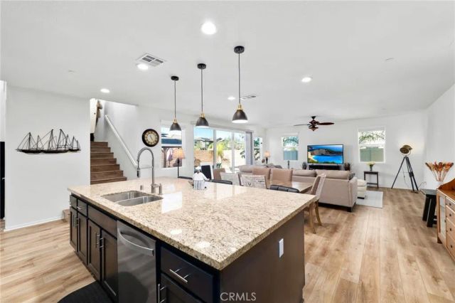 38464 Rosegate, Murrieta, CA 92563