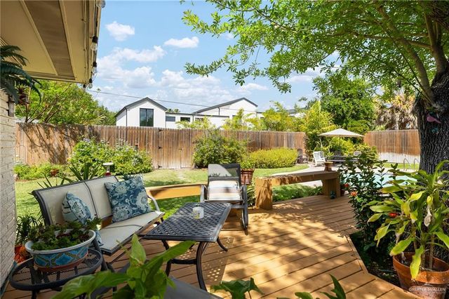 1512 Hibiscus Avenue, Mcallen, TX 78501