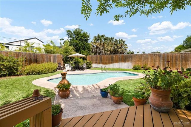 1512 Hibiscus Avenue, Mcallen, TX 78501